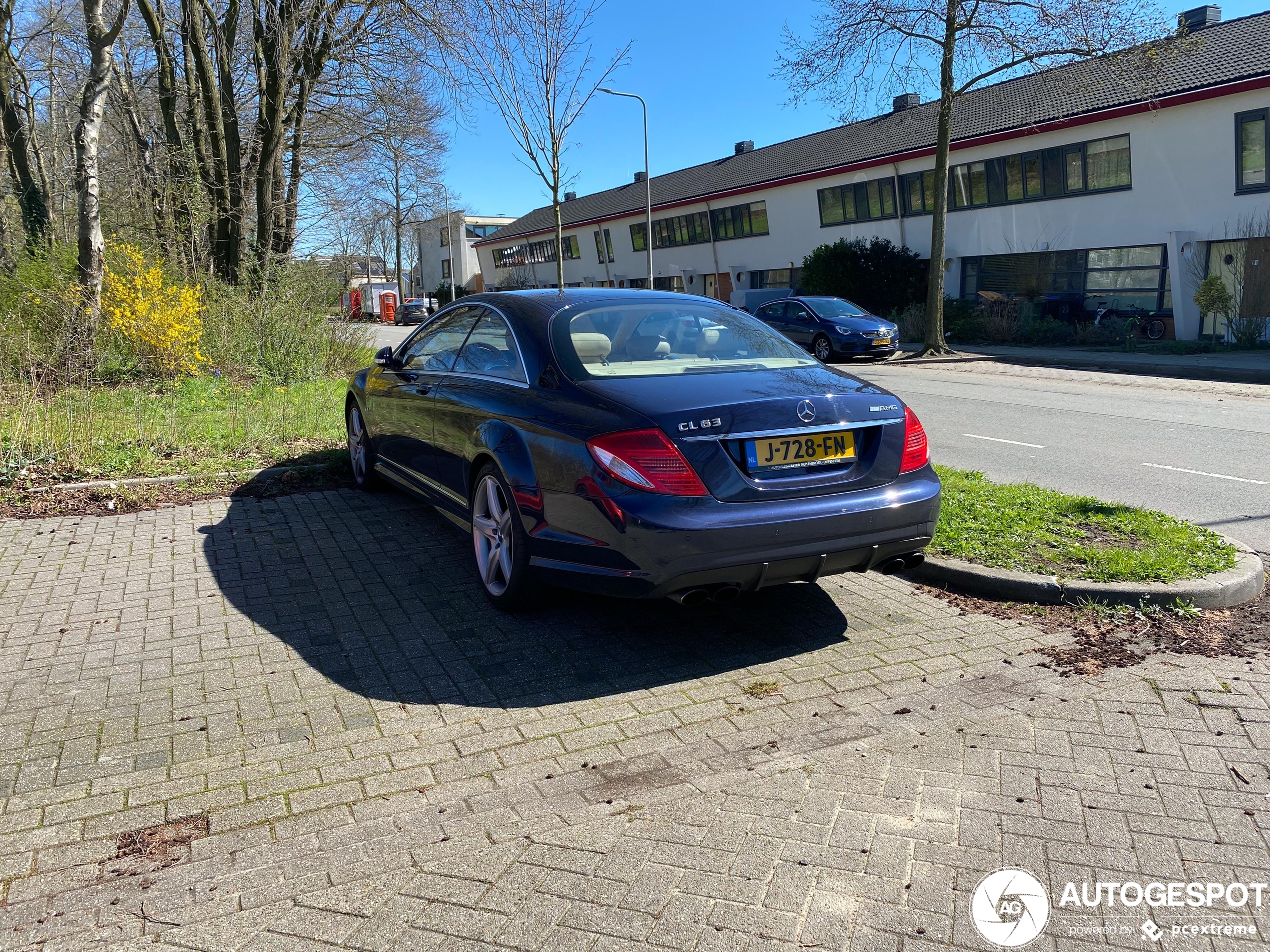 Mercedes-Benz CL 63 AMG C216