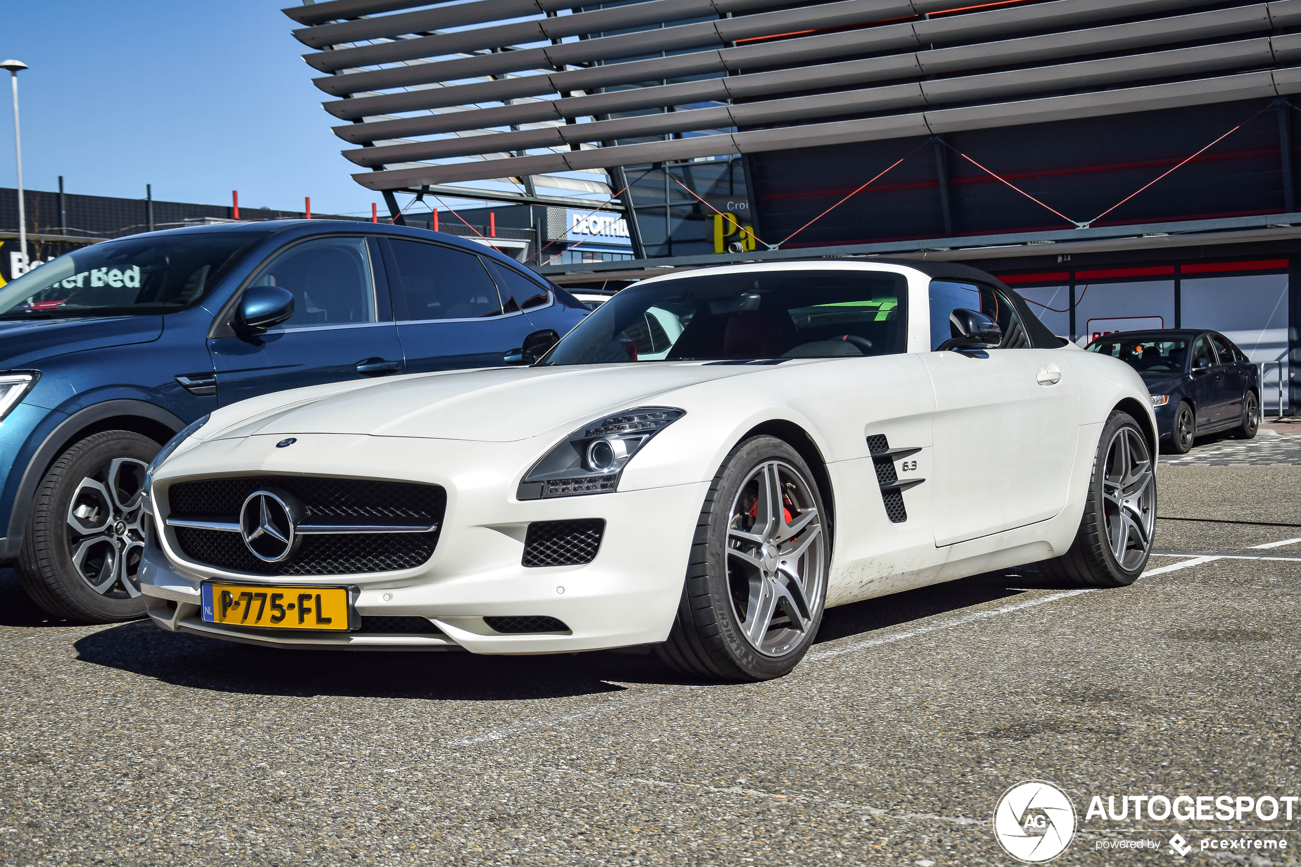 Mercedes-Benz SLS AMG GT Roadster