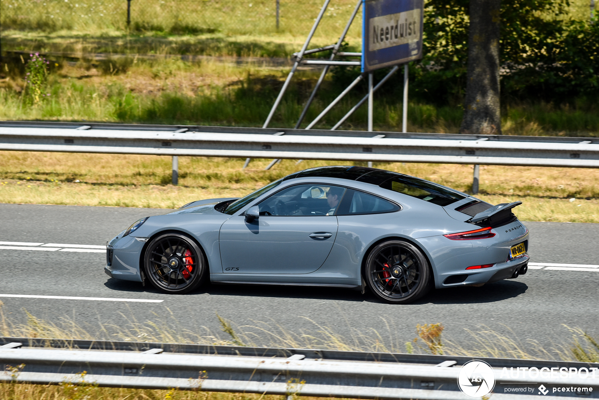 Porsche 991 Carrera GTS MkII