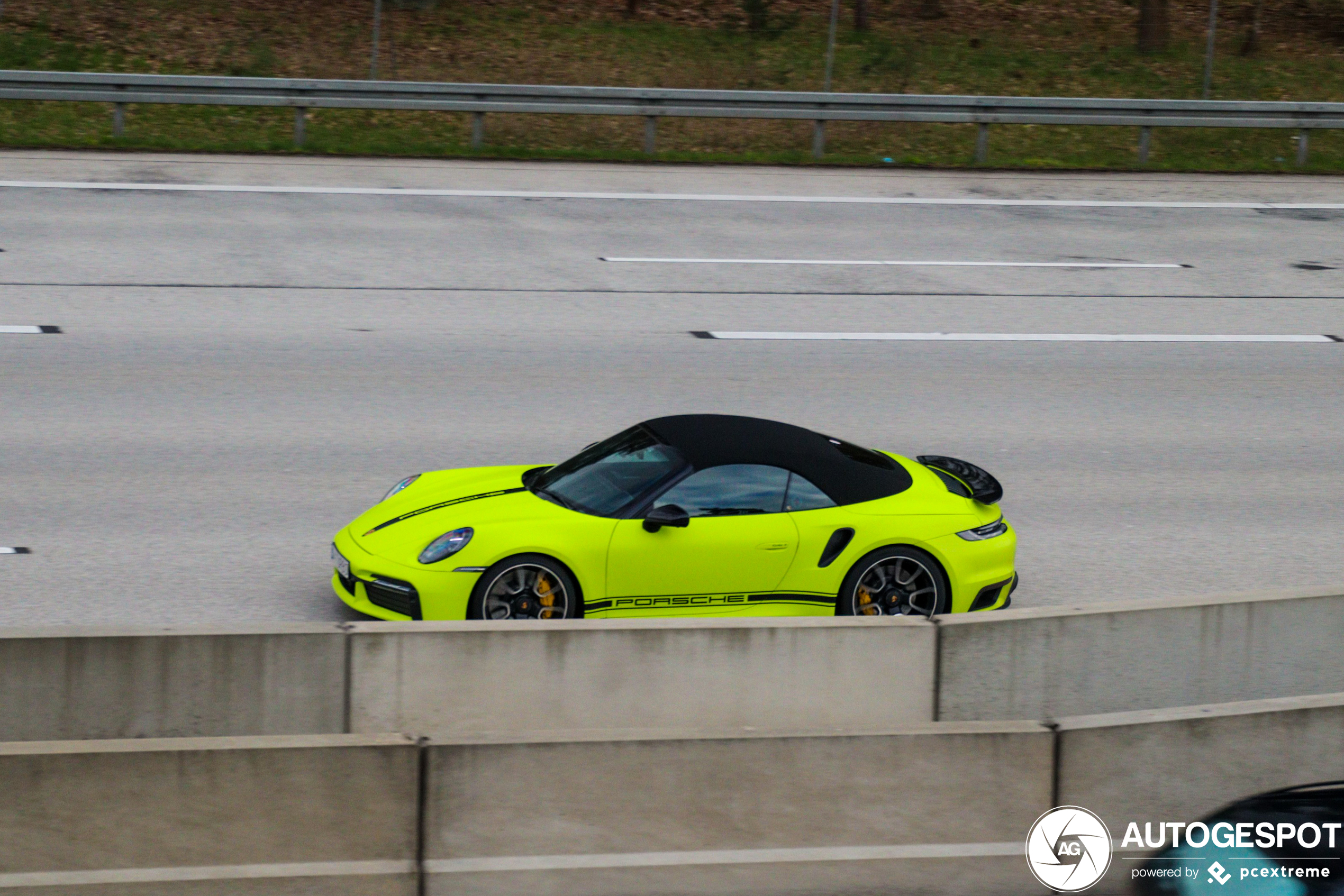 Porsche 992 Turbo S Cabriolet