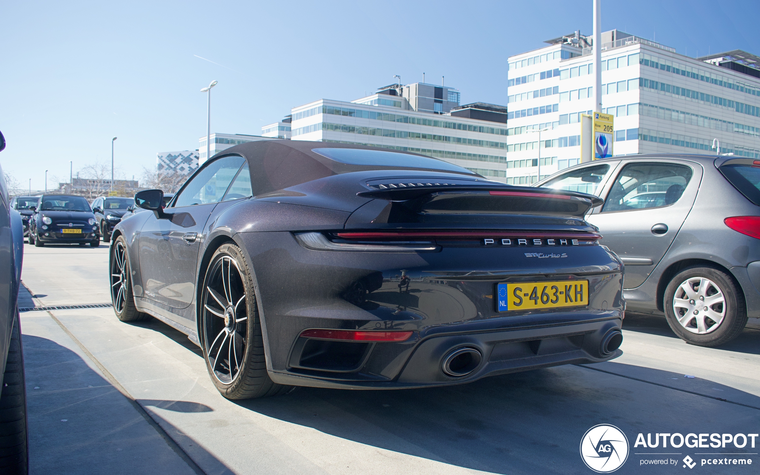 Porsche 992 Turbo S Cabriolet