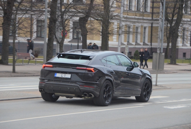 Lamborghini Urus Performante