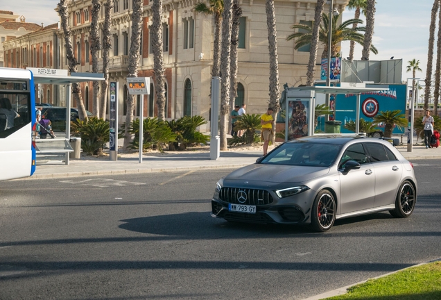 Mercedes-AMG A 45 S W177