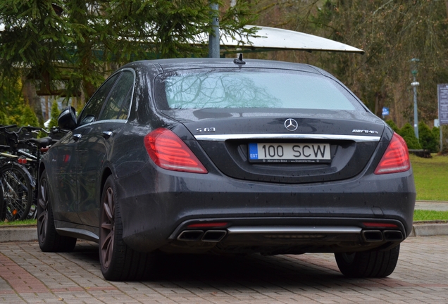 Mercedes-Benz S 63 AMG V222