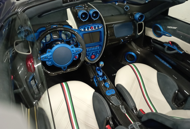 Pagani Huayra Roadster Tricolore