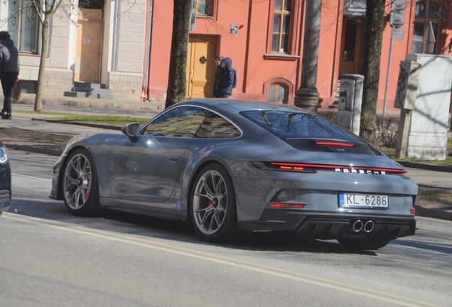 Porsche 992 GT3 Touring