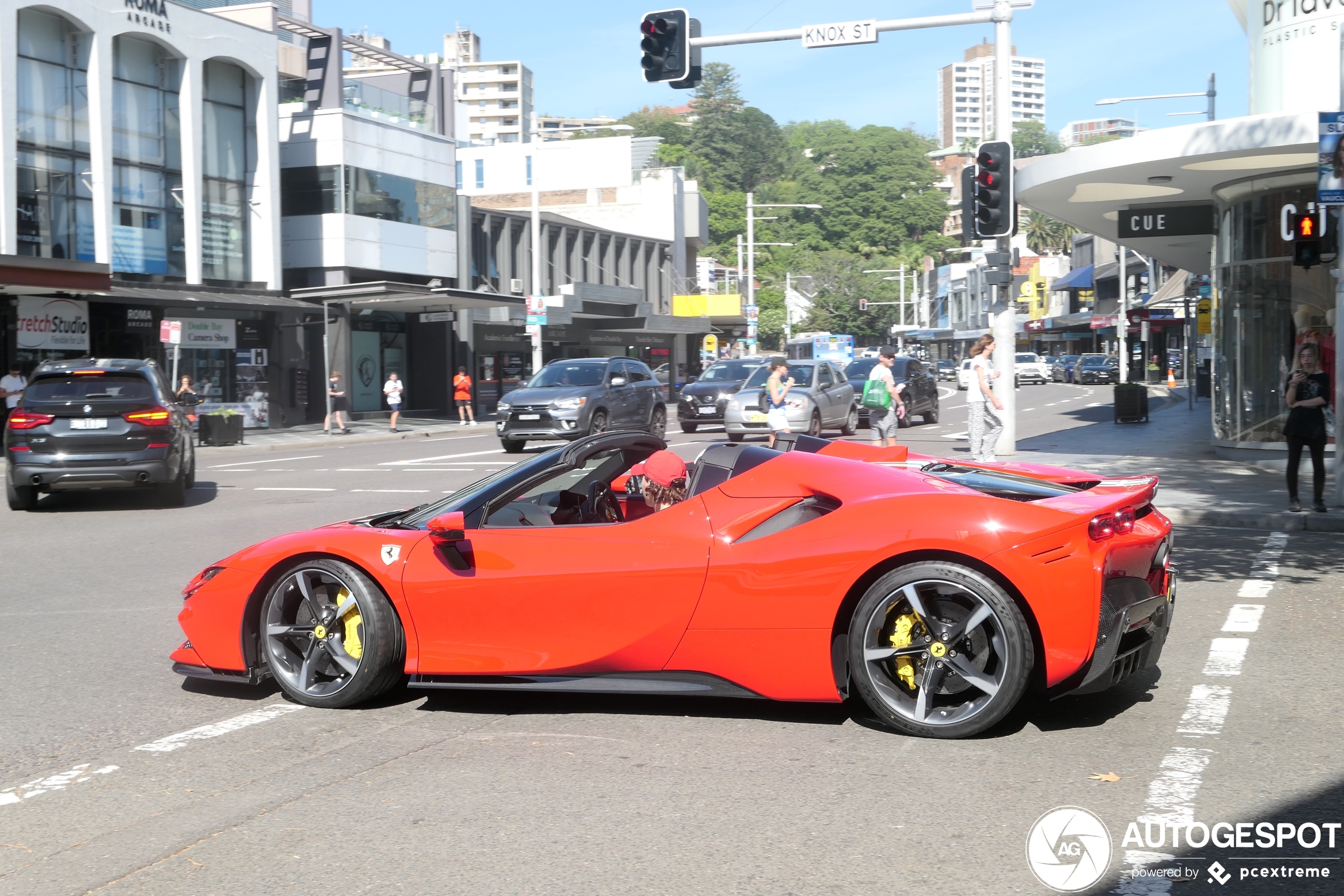 Ferrari SF90 Spider