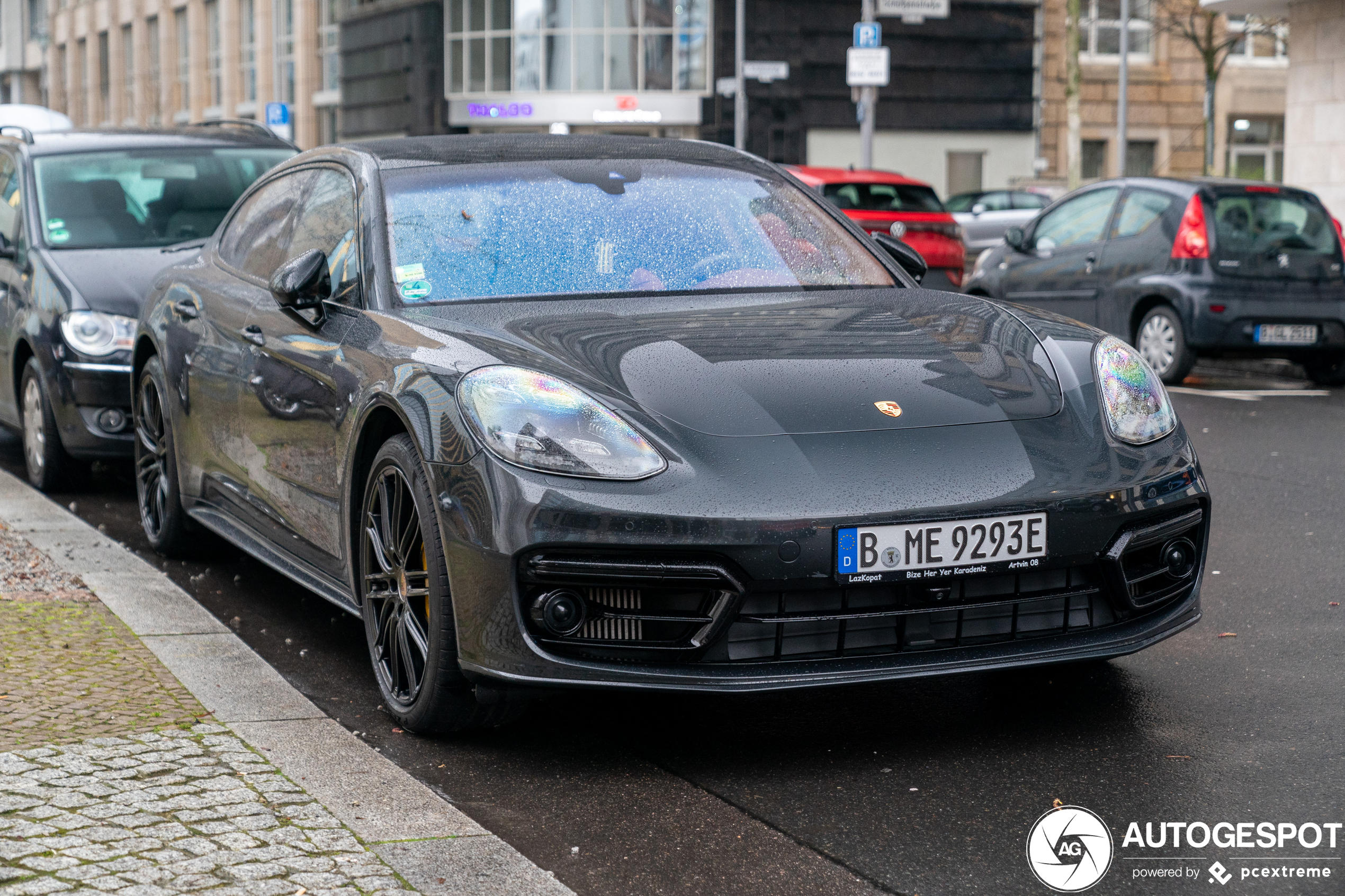 Porsche 971 Panamera Turbo S E-Hybrid