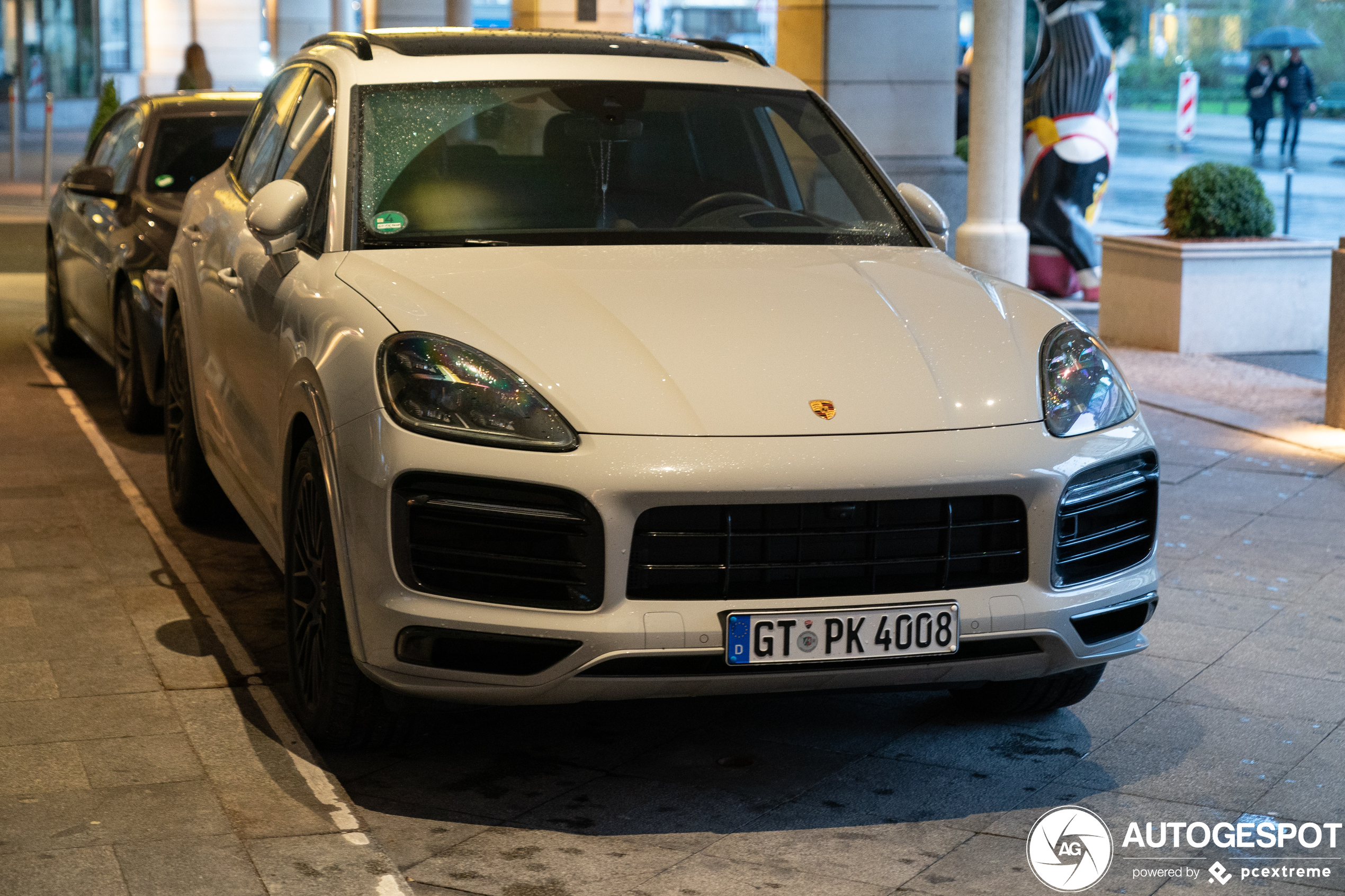 Porsche 9YA Cayenne GTS