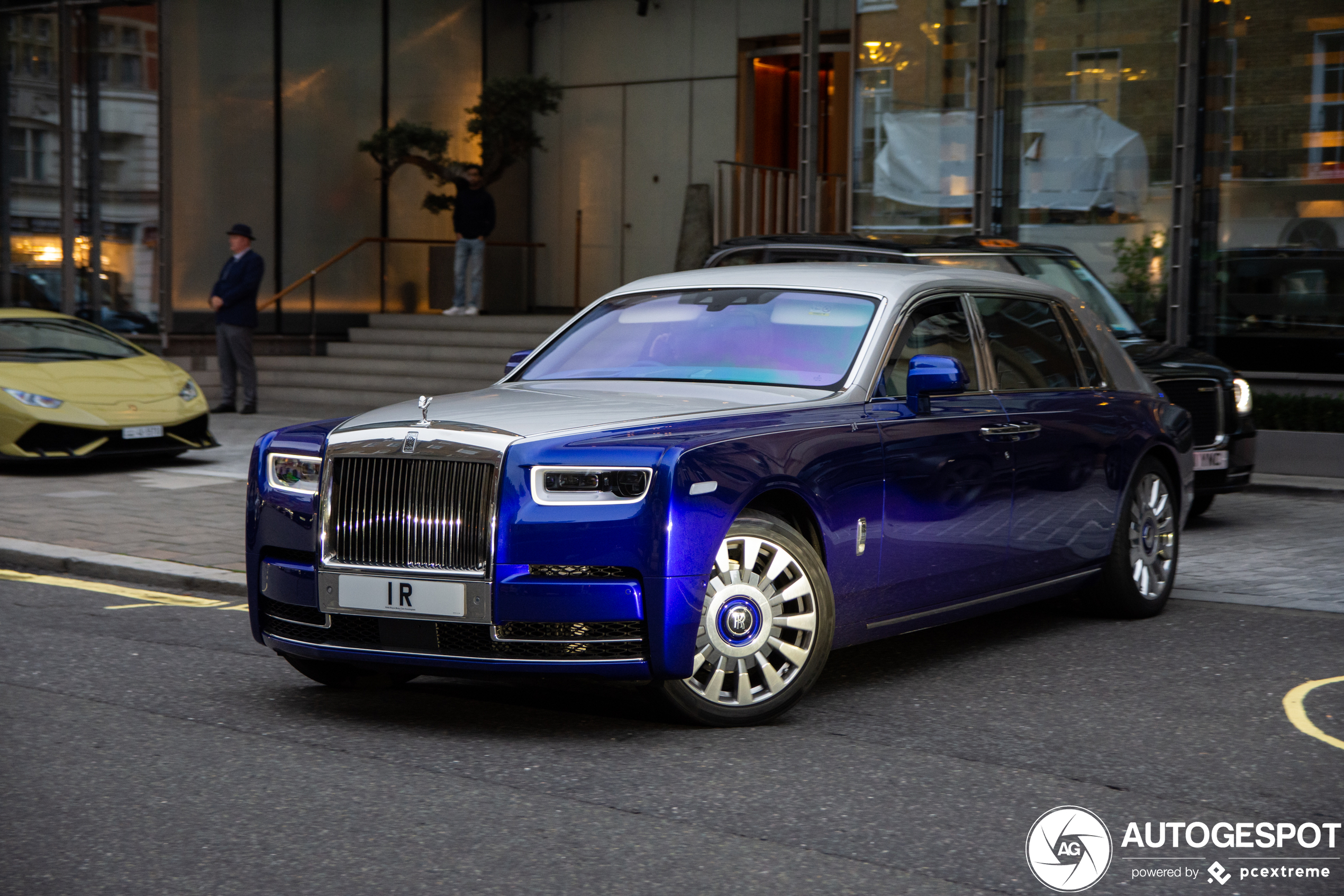 Rolls-Royce Phantom VIII EWB