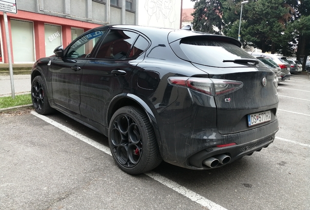 Alfa Romeo Stelvio Quadrifoglio 2020