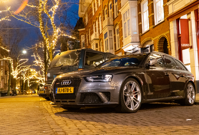 Audi RS4 Avant B8