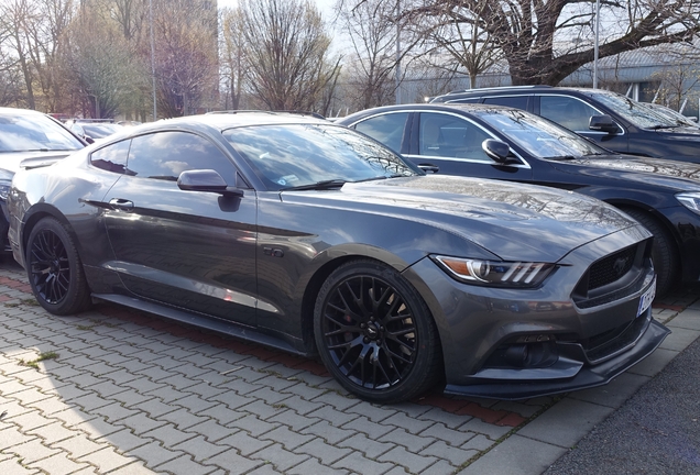 Ford Mustang GT 2015