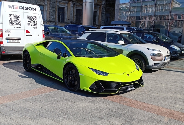 Lamborghini Huracán LP640-4 EVO