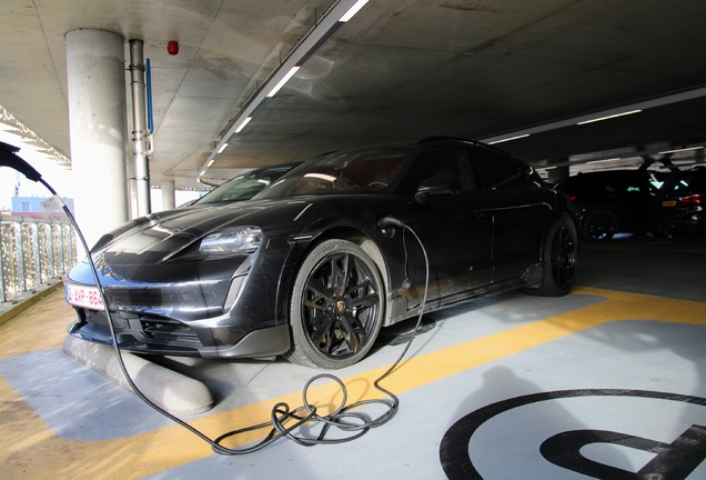 Porsche Taycan Turbo S Cross Turismo MkI