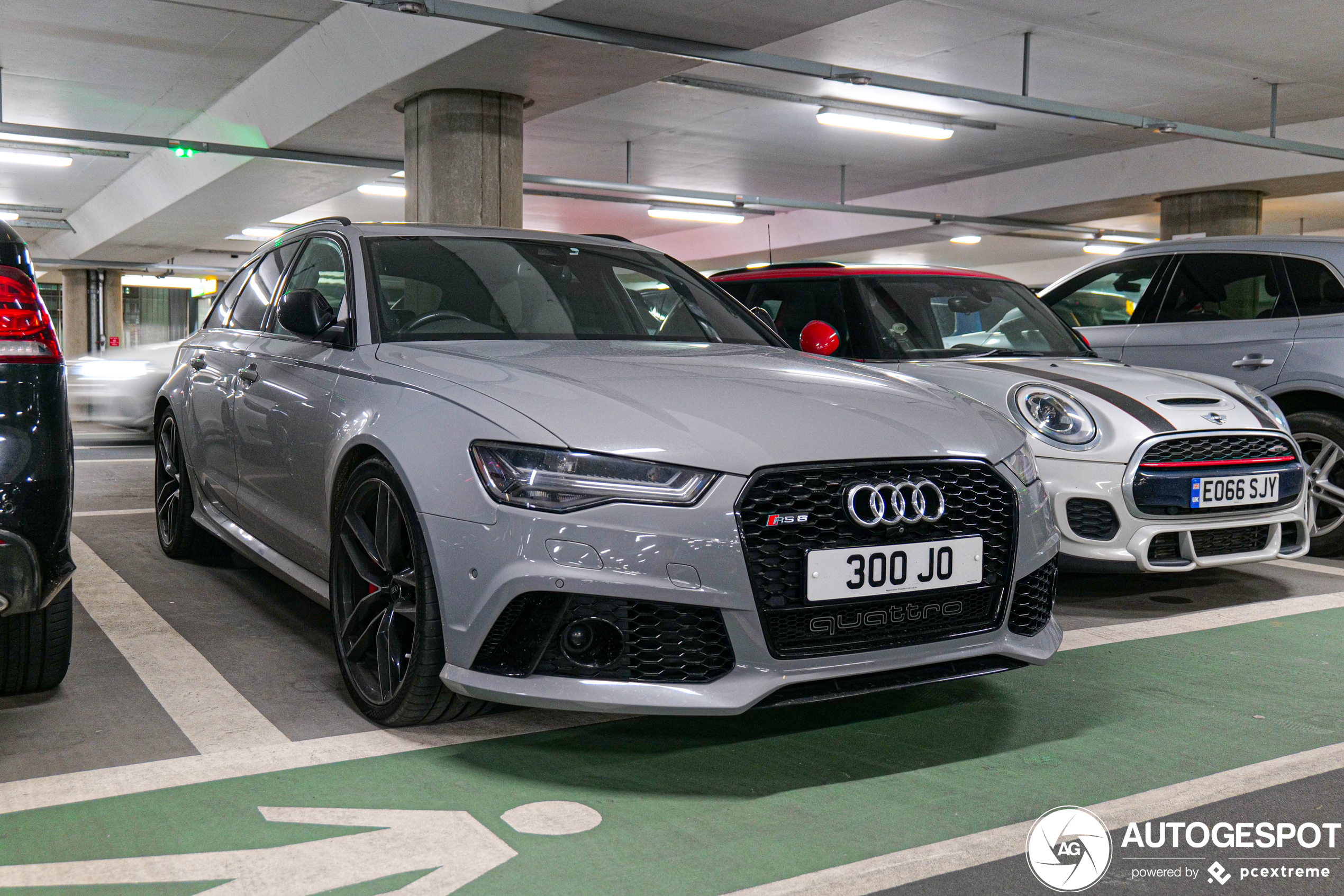 Audi RS6 Avant C7 2015