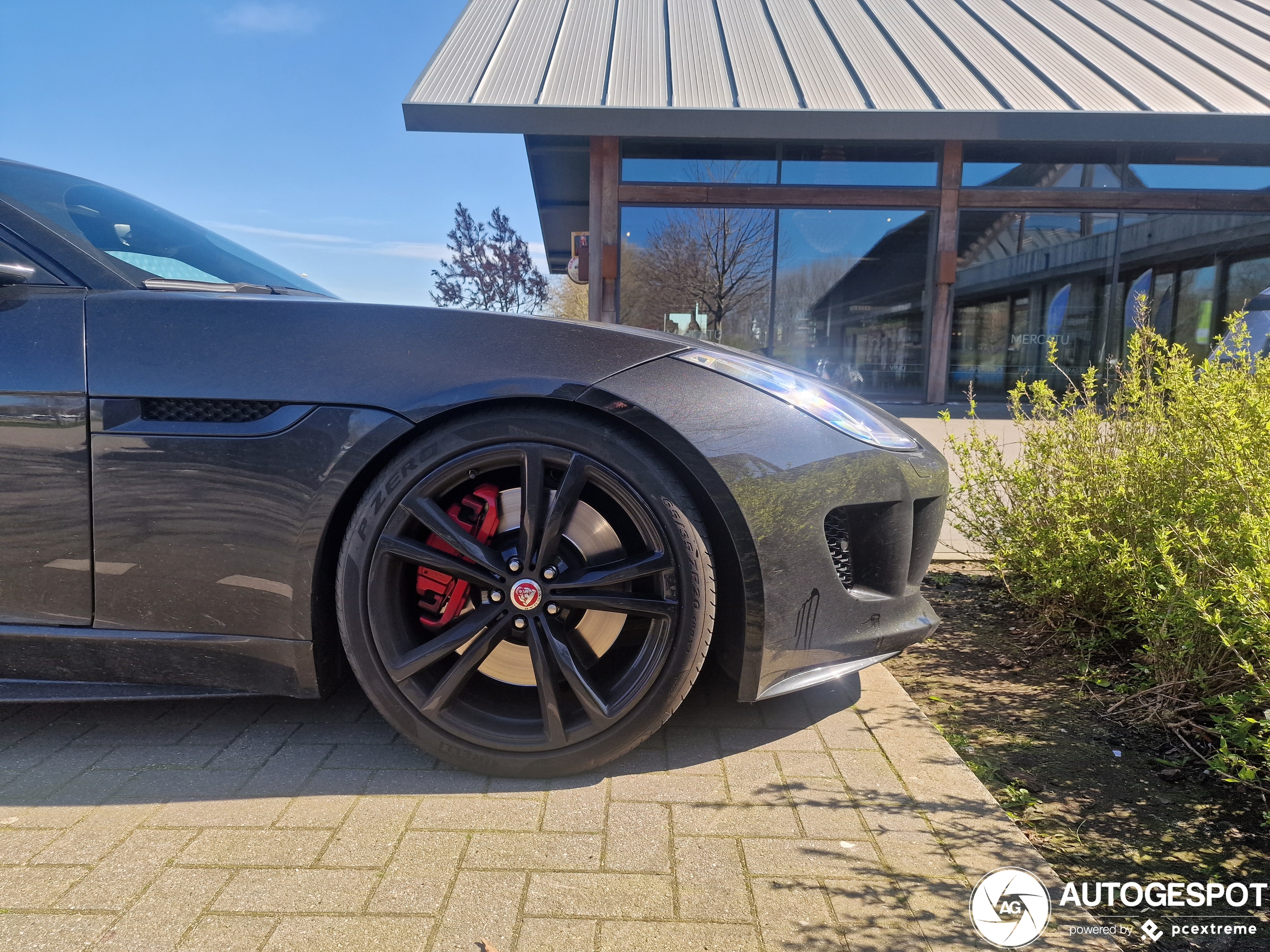 Jaguar F-TYPE R AWD Coupé