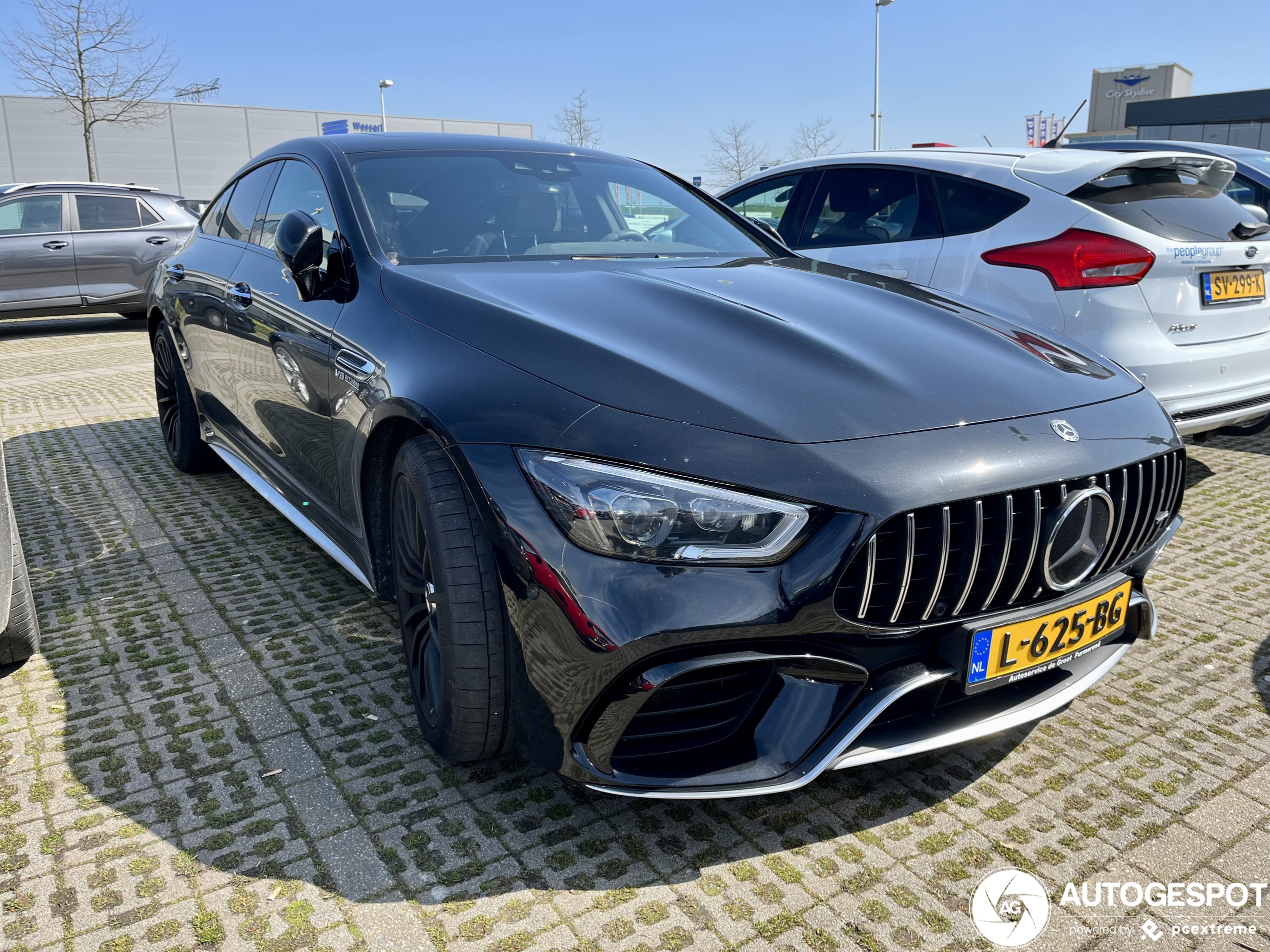 Mercedes-AMG GT 63 S X290