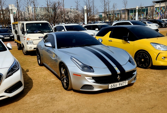 Ferrari FF