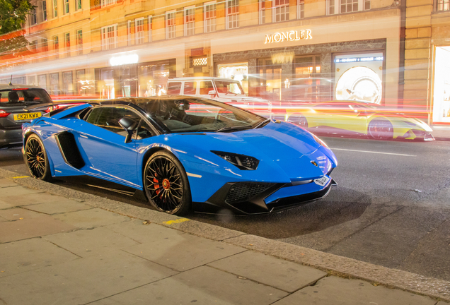 Lamborghini Aventador LP750-4 SuperVeloce Roadster