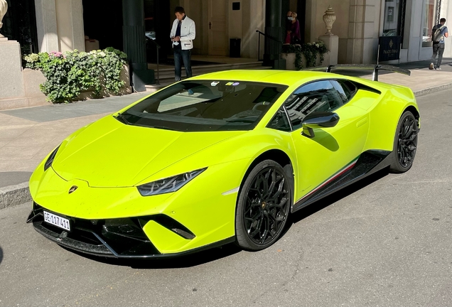 Lamborghini Huracán LP640-4 Performante