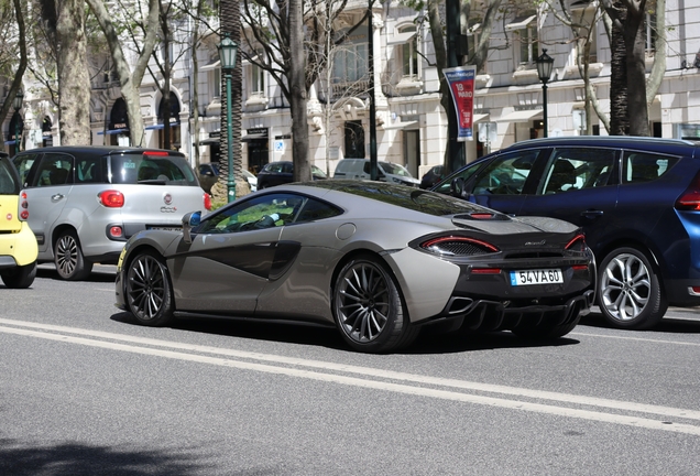 McLaren 570GT