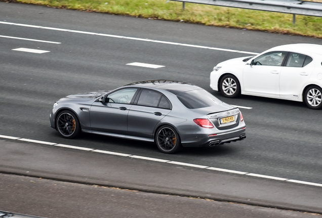 Mercedes-AMG E 63 S W213