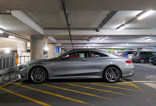 Mercedes-Benz S 63 AMG Coupé C217