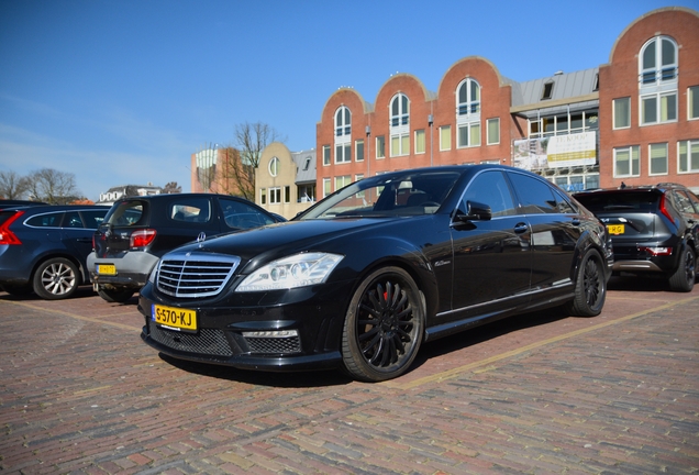 Mercedes-Benz S 63 AMG W221 2010