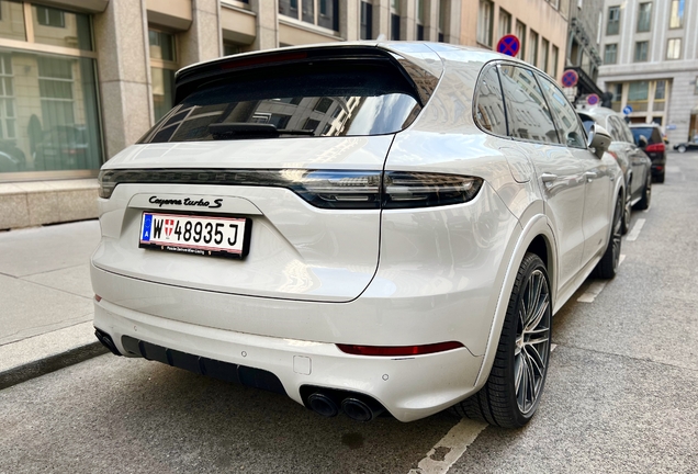 Porsche Cayenne Turbo S E-Hybrid