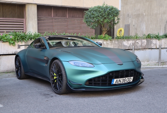 Aston Martin V8 Vantage Formula 1 Edition