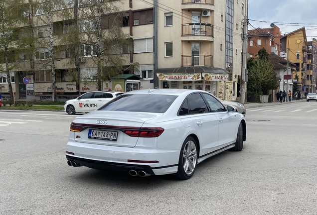 Audi S8 D5