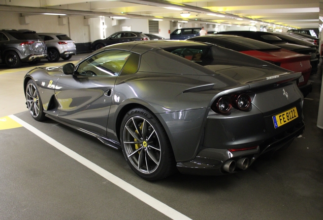 Ferrari 812 GTS