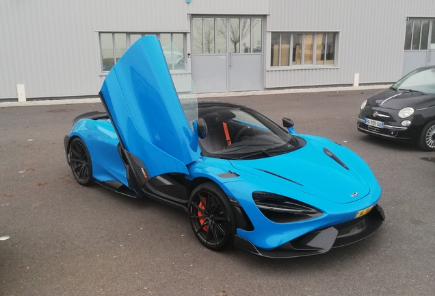 McLaren 765LT Spider