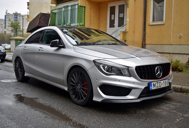 Mercedes-Benz CLA 45 AMG C117