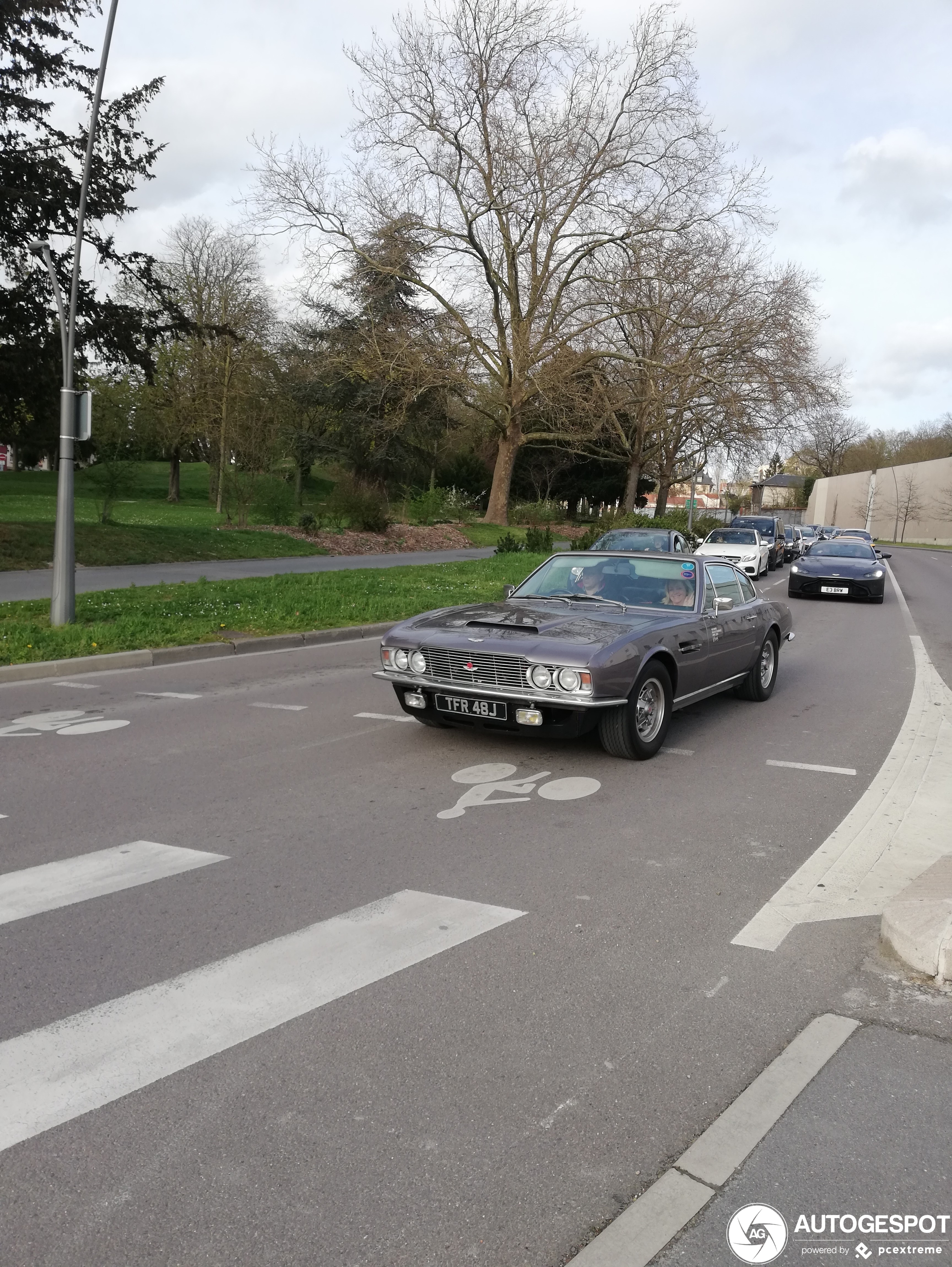 Aston Martin DBS V8 1969 - 1972