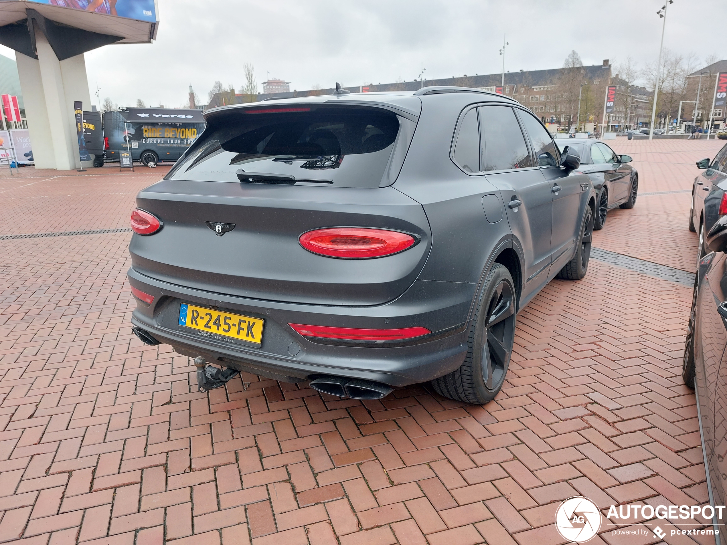 Bentley Bentayga V8 2021