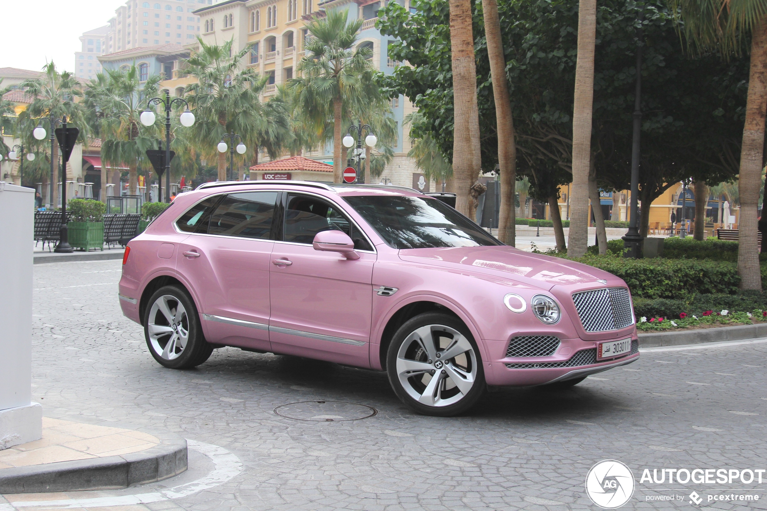 Bentley Bentayga V8