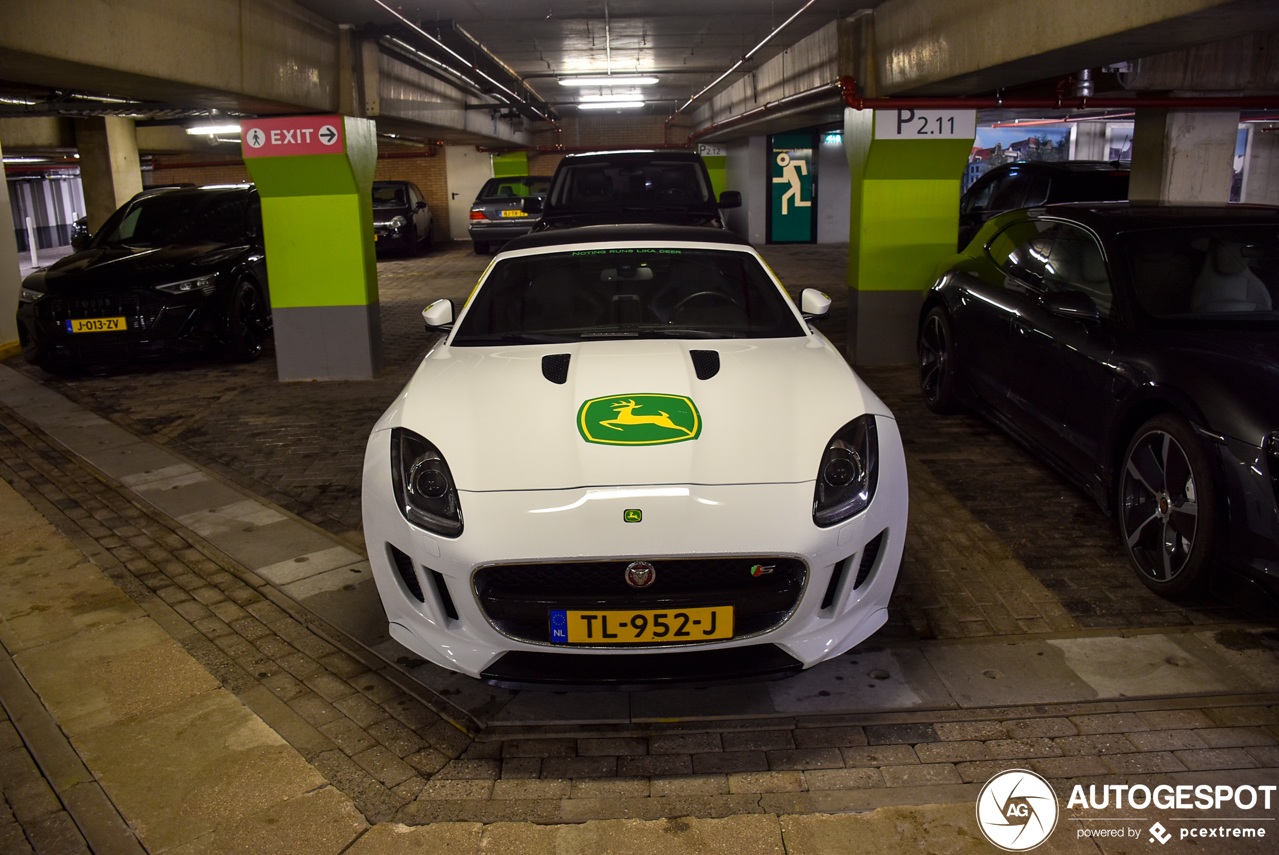 Jaguar F-TYPE S Convertible