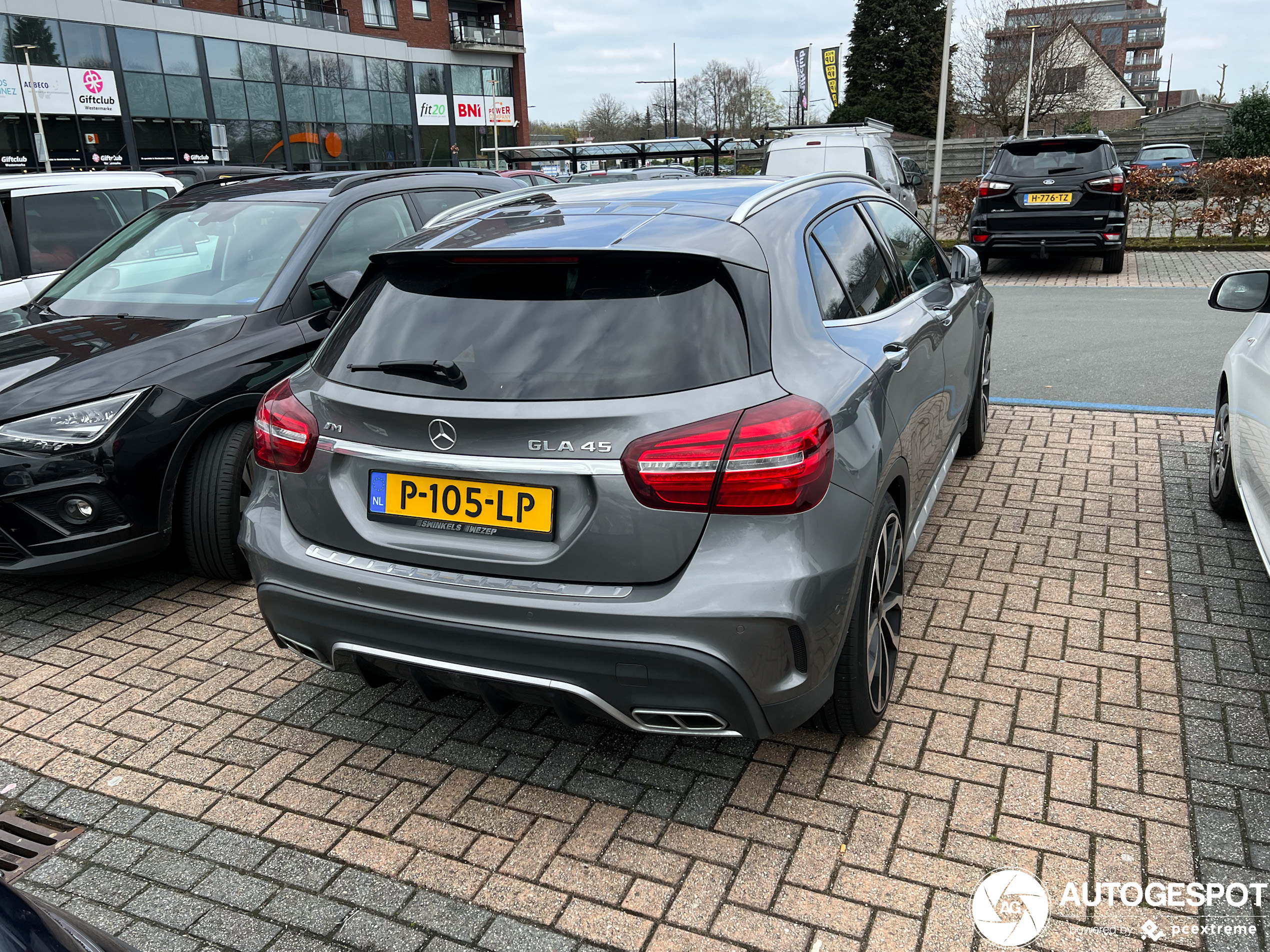 Mercedes-AMG GLA 45 X156 2017