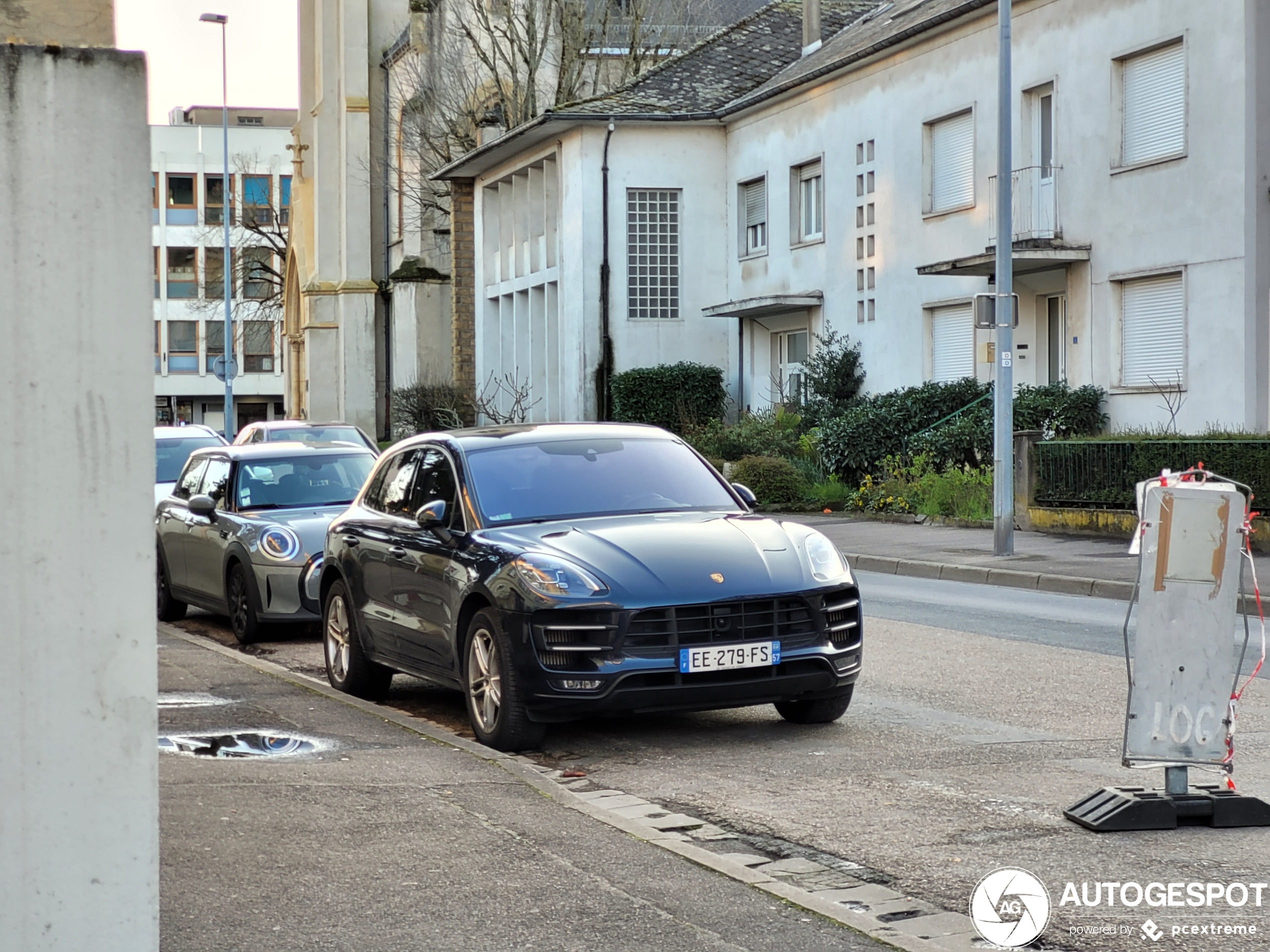 Porsche 95B Macan Turbo