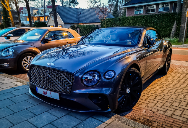 Bentley Continental GTC V8 2020 Mulliner