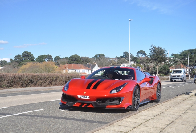 Ferrari 488 Pista