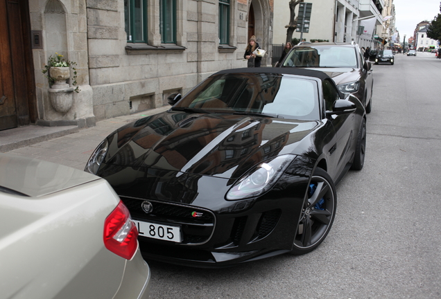 Jaguar F-TYPE S V8 Convertible