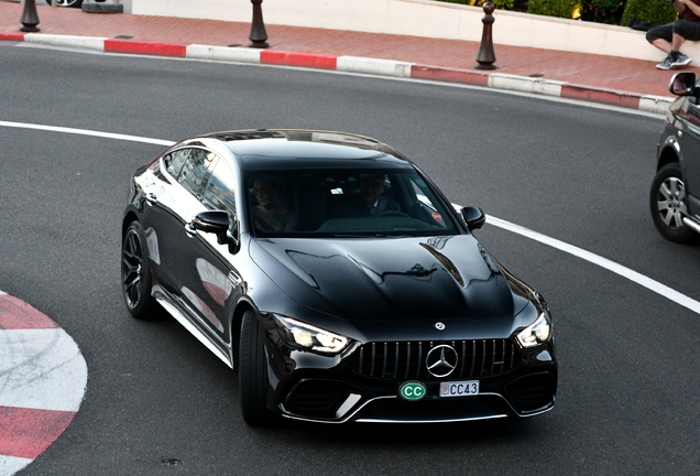 Mercedes-AMG GT 63 S X290