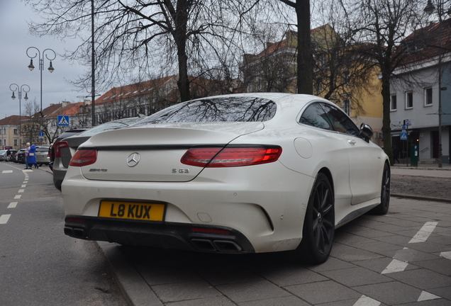 Mercedes-AMG S 63 Coupé C217