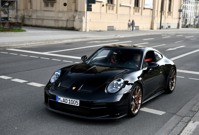 Porsche 992 GT3 Touring