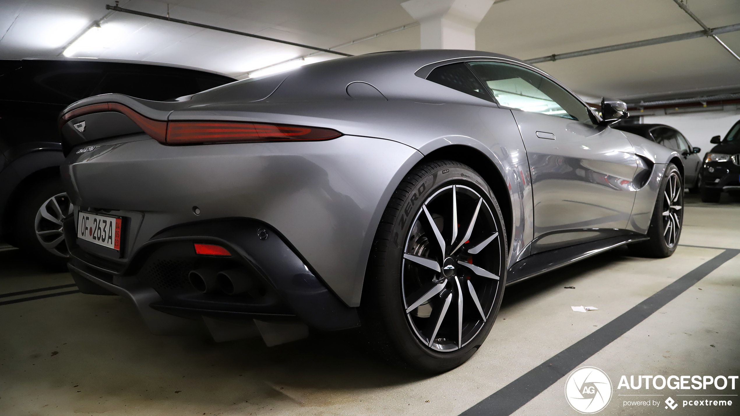 Aston Martin V8 Vantage 2018