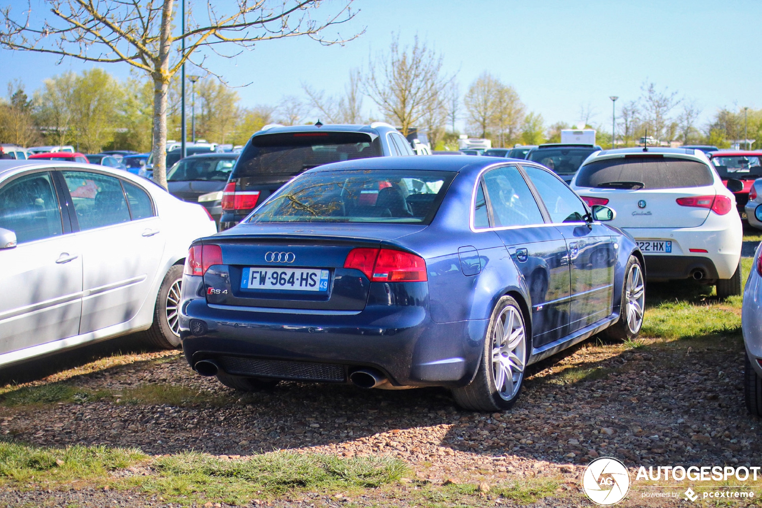 Audi RS4 Sedan