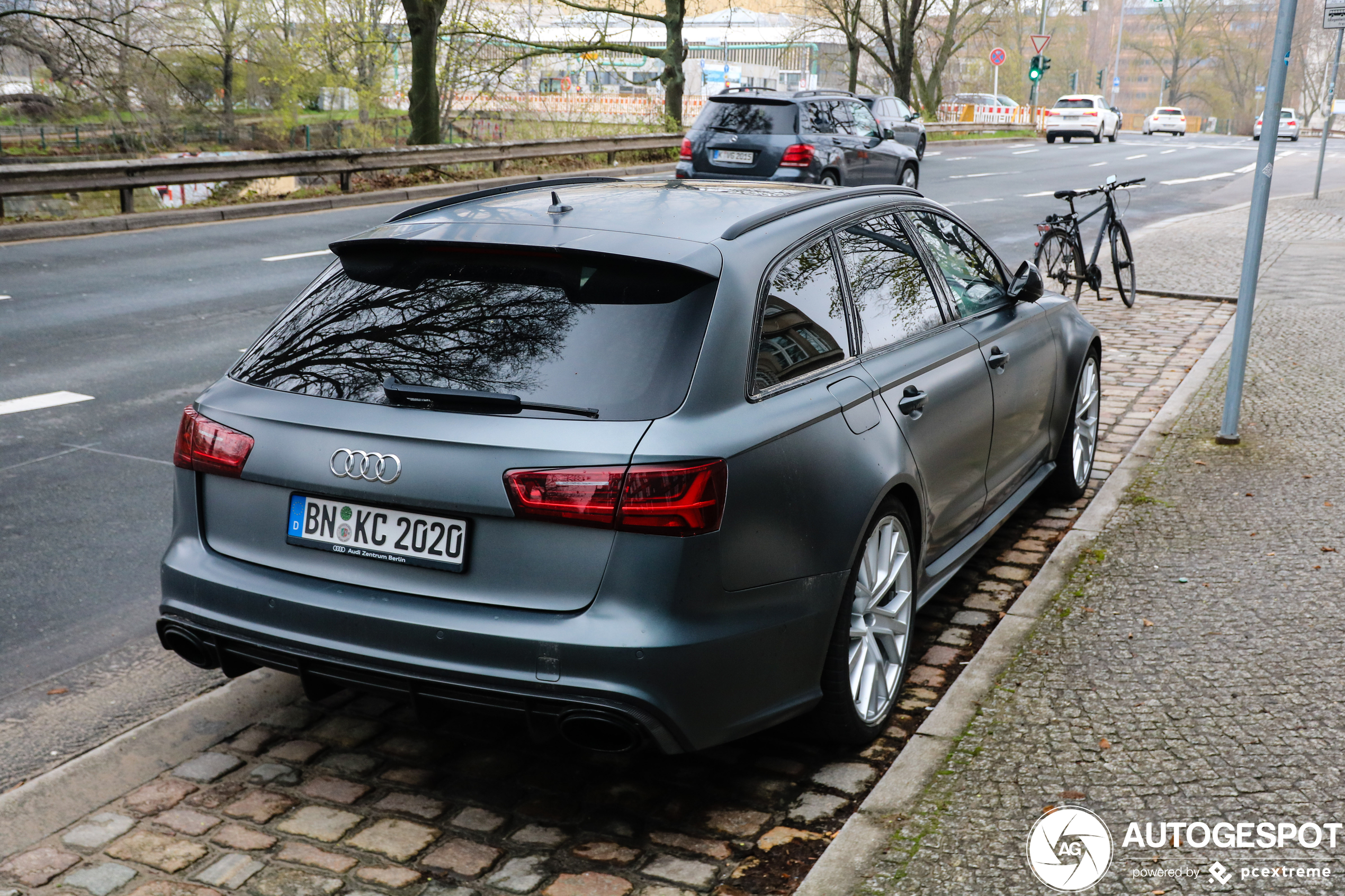 Audi RS6 Avant C7 2015